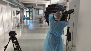 Identifilms promociona tu producto o servicio a partir del testimonio de un cliente contento con tu trabajo. Grabación de vídeo testimonial para empresas.